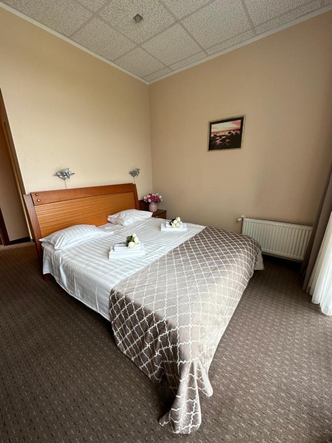 Riga Unimars Hotel Bagian luar foto