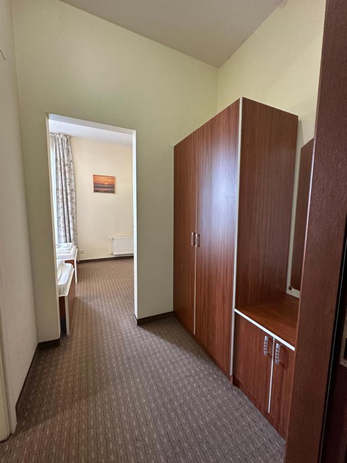 Riga Unimars Hotel Bagian luar foto