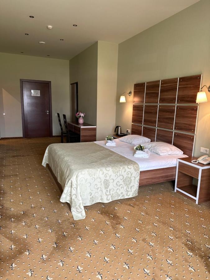 Riga Unimars Hotel Bagian luar foto