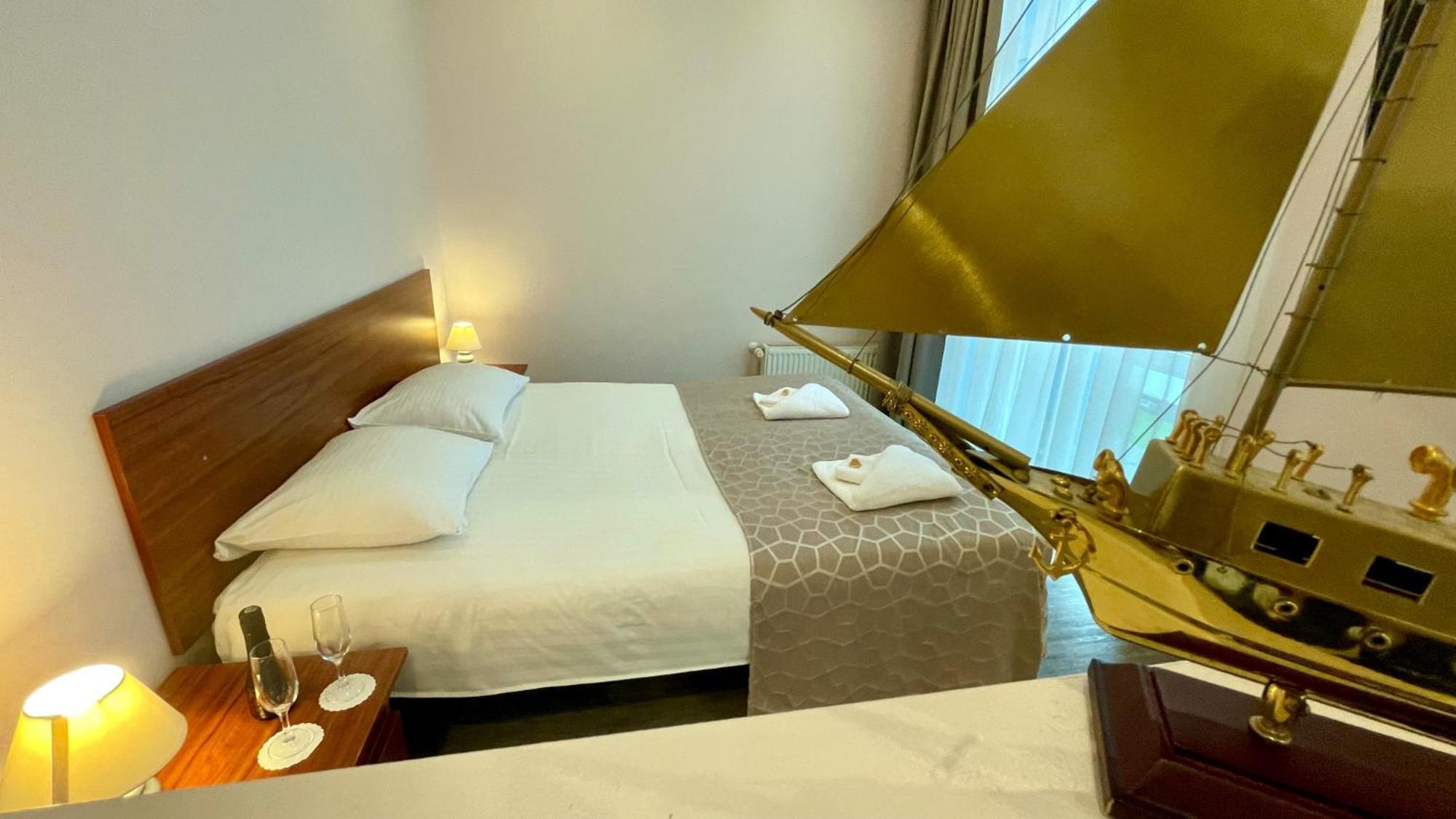 Riga Unimars Hotel Bagian luar foto