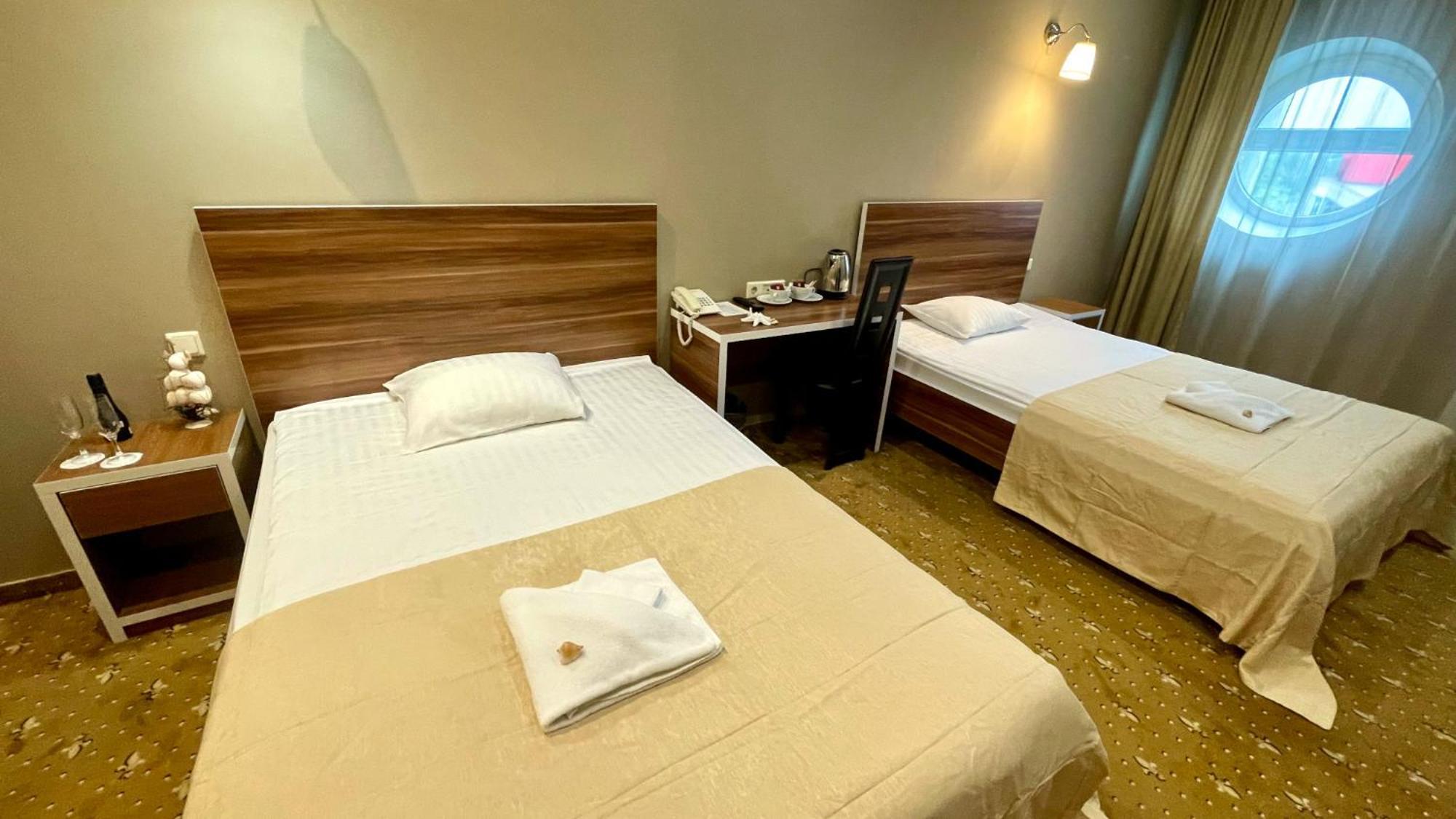 Riga Unimars Hotel Bagian luar foto