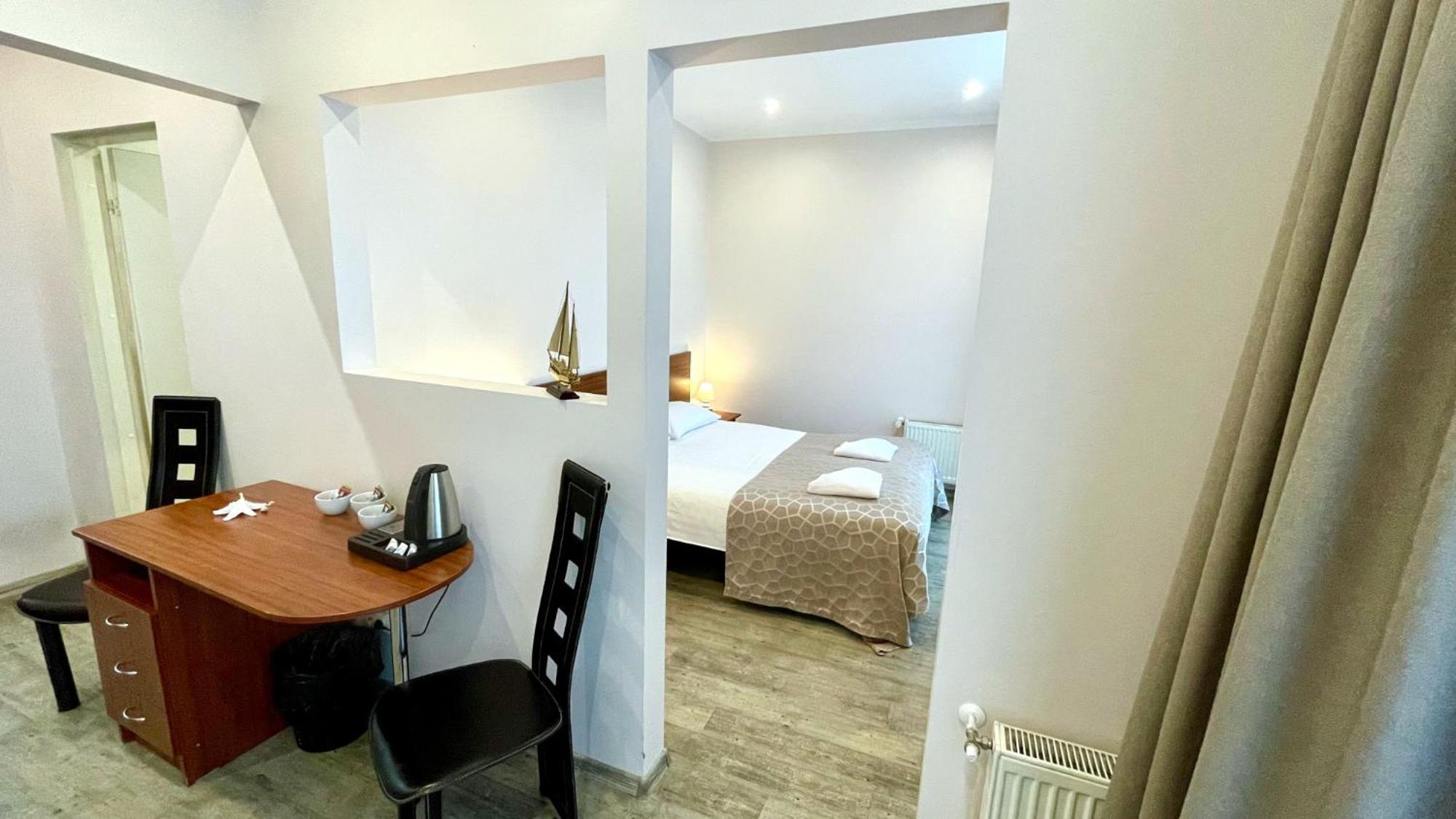 Riga Unimars Hotel Bagian luar foto