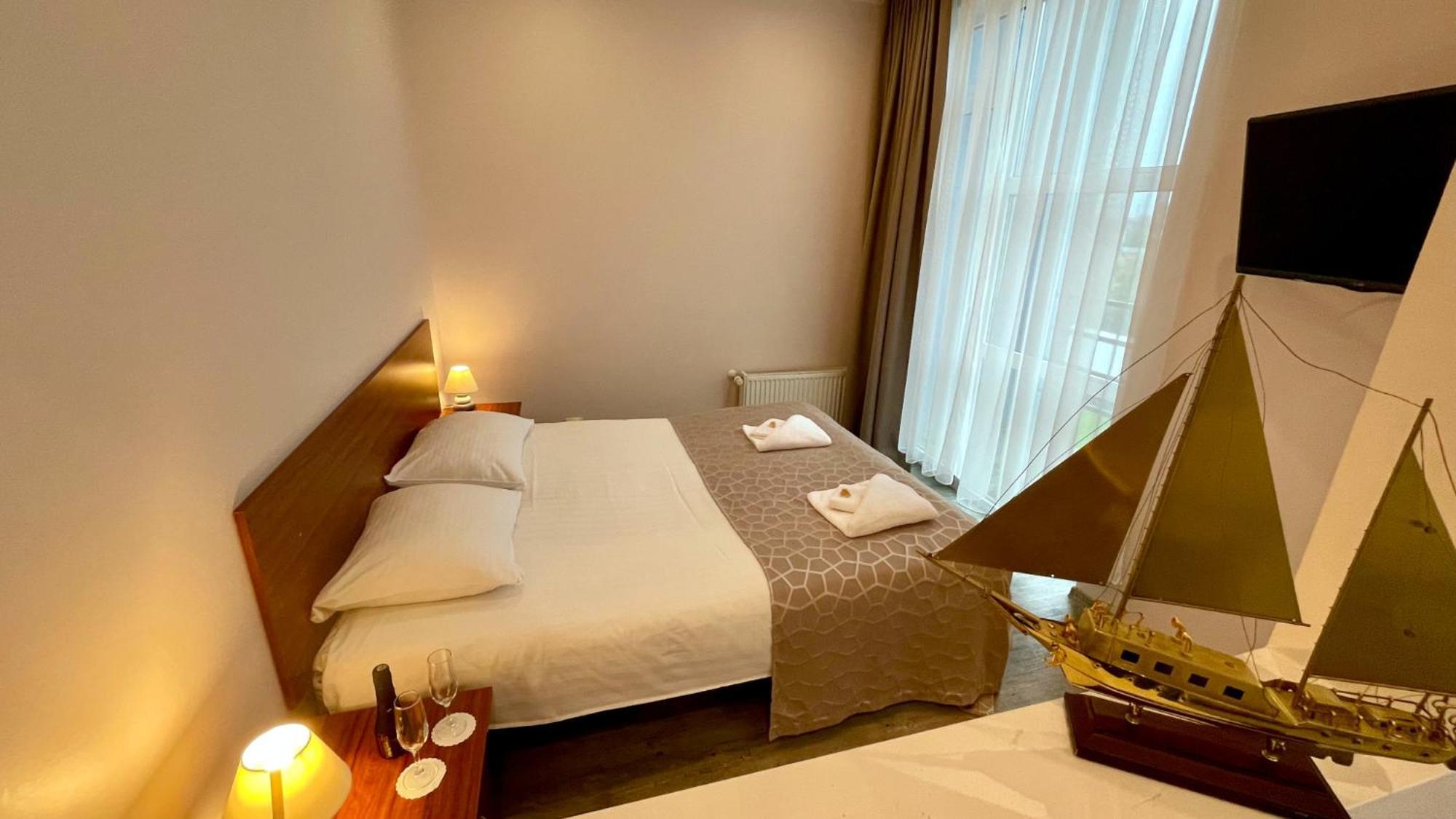 Riga Unimars Hotel Bagian luar foto